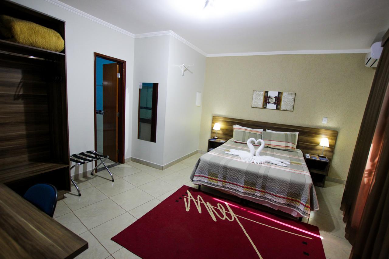 Beira Lago Palace Hotel Morrinhos  Exteriér fotografie