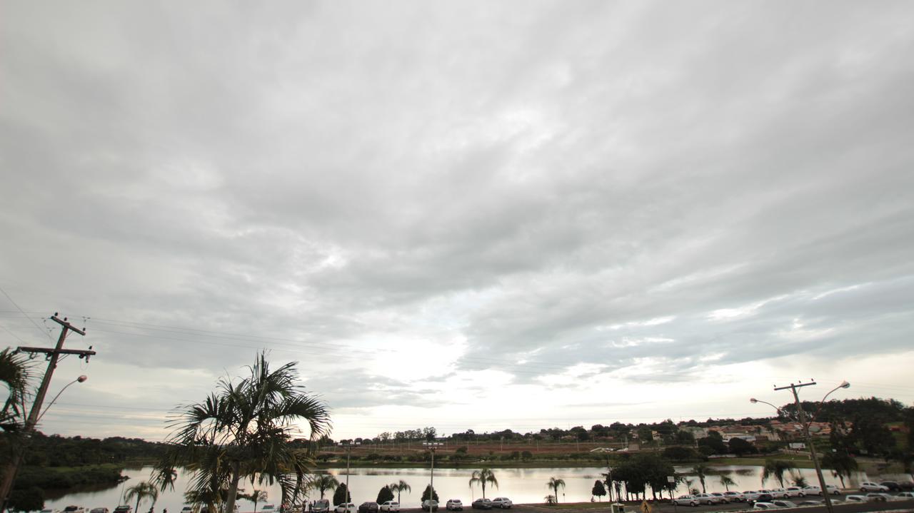 Beira Lago Palace Hotel Morrinhos  Exteriér fotografie