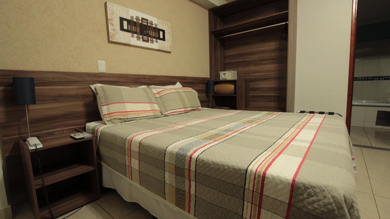 Beira Lago Palace Hotel Morrinhos  Pokoj fotografie