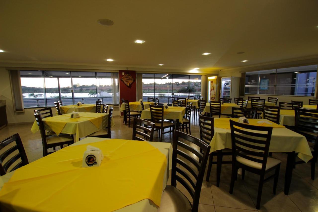 Beira Lago Palace Hotel Morrinhos  Exteriér fotografie